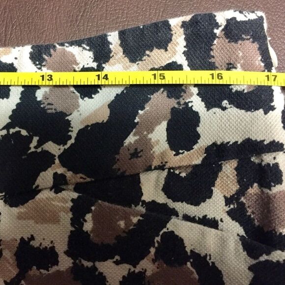 Cute skirt by Ann Taylor Loft size 12 - Picture 5 of 5